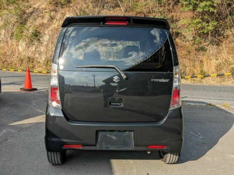 WAGON R