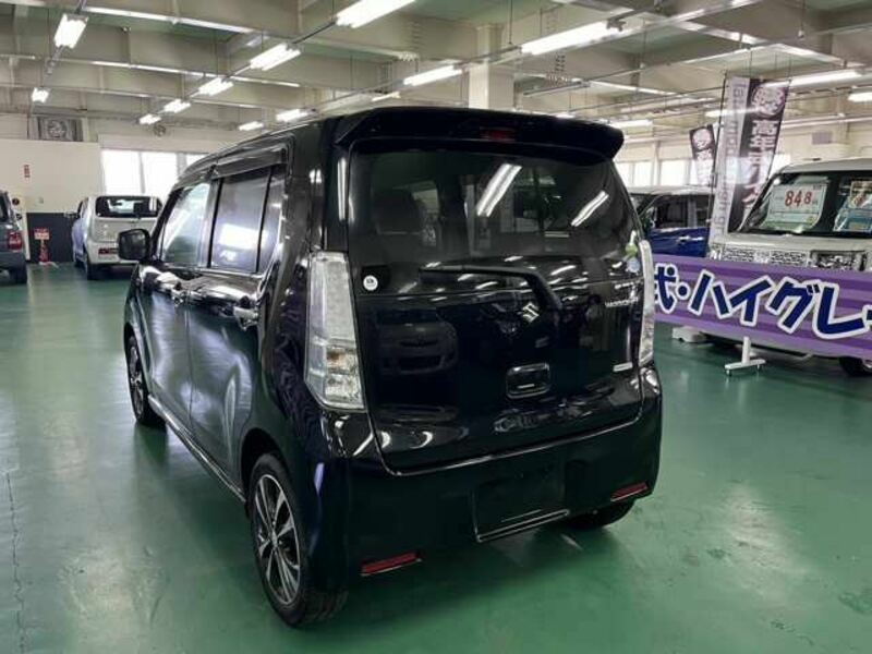 WAGON R