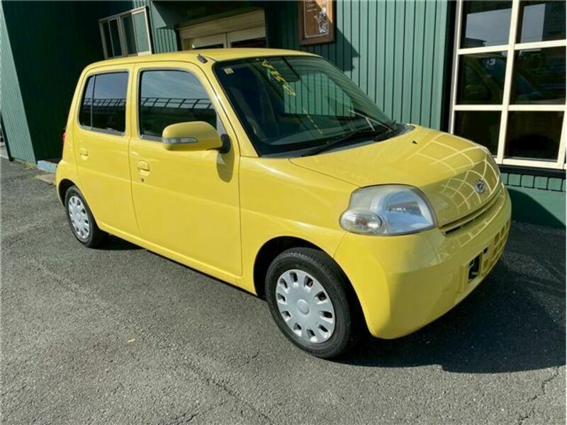 DAIHATSU ESSE