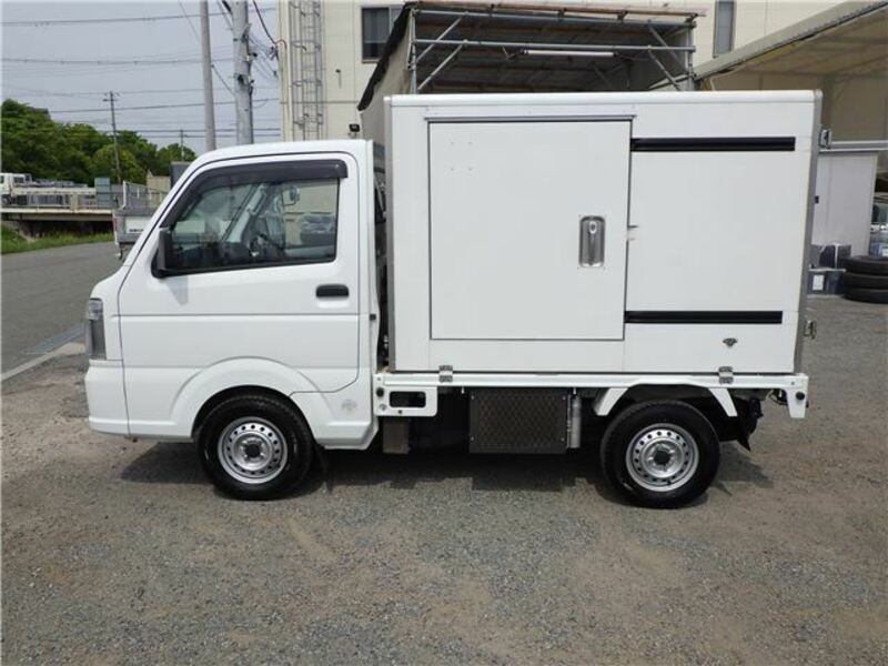 CARRY TRUCK