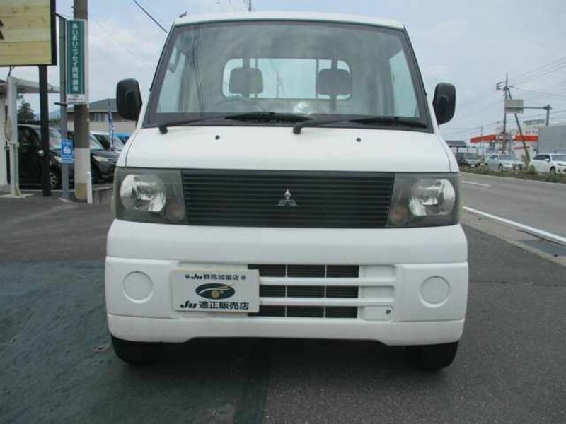 MINICAB TRUCK