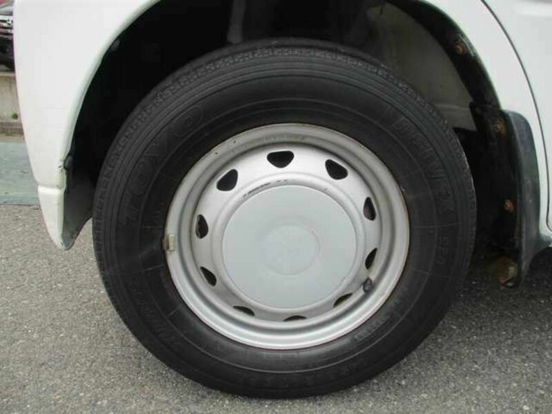 MINICAB TRUCK