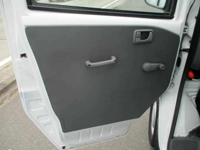 MINICAB TRUCK