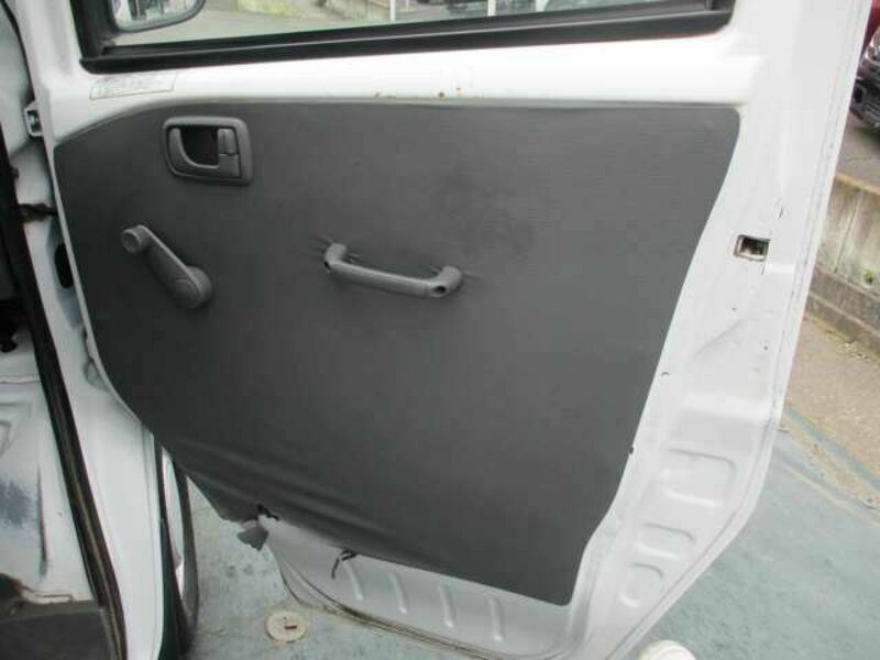 MINICAB TRUCK