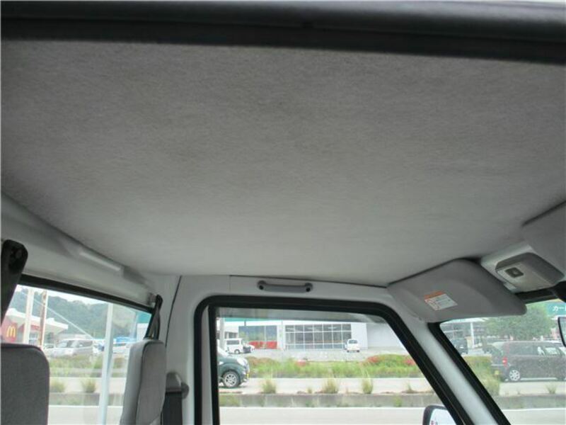MINICAB TRUCK