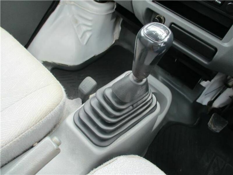MINICAB TRUCK