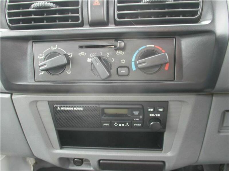 MINICAB TRUCK