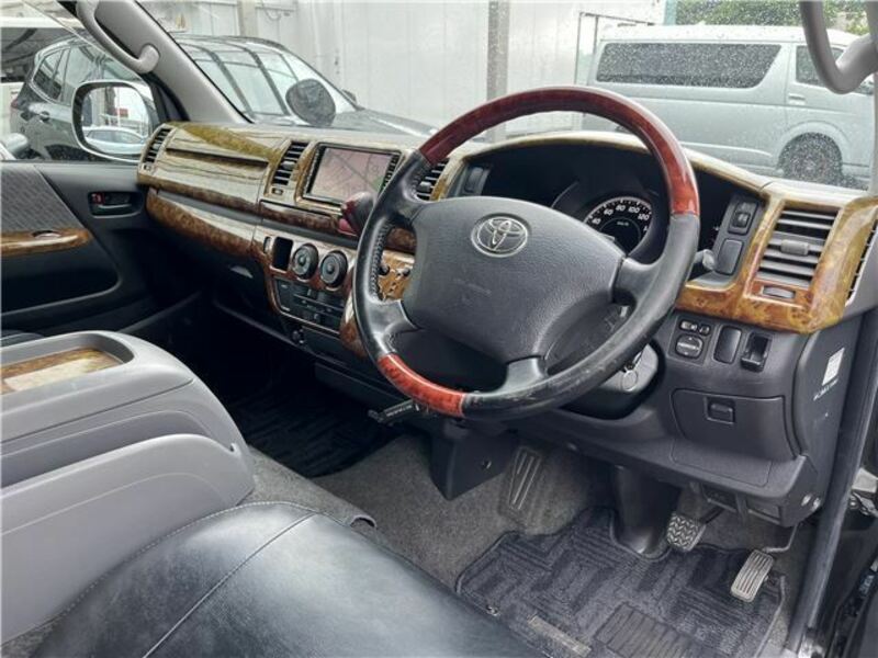 HIACE