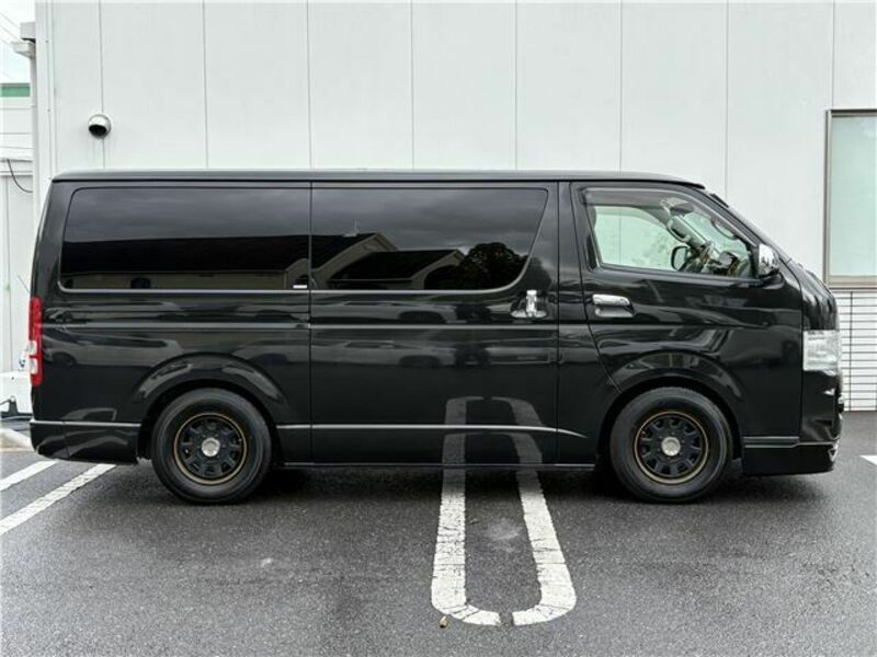 HIACE