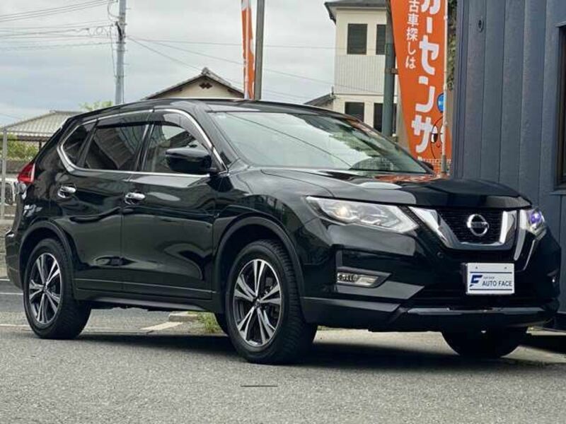 X-TRAIL
