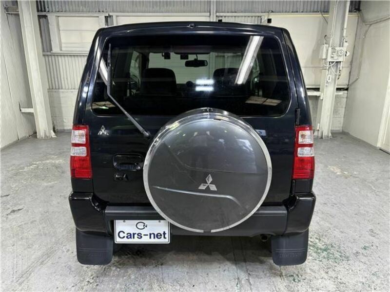 PAJERO MINI