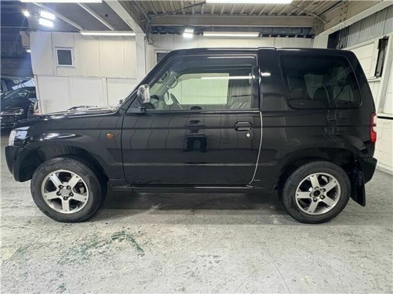 PAJERO MINI