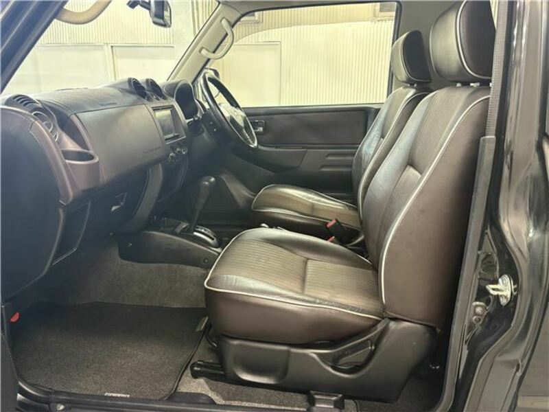 PAJERO MINI