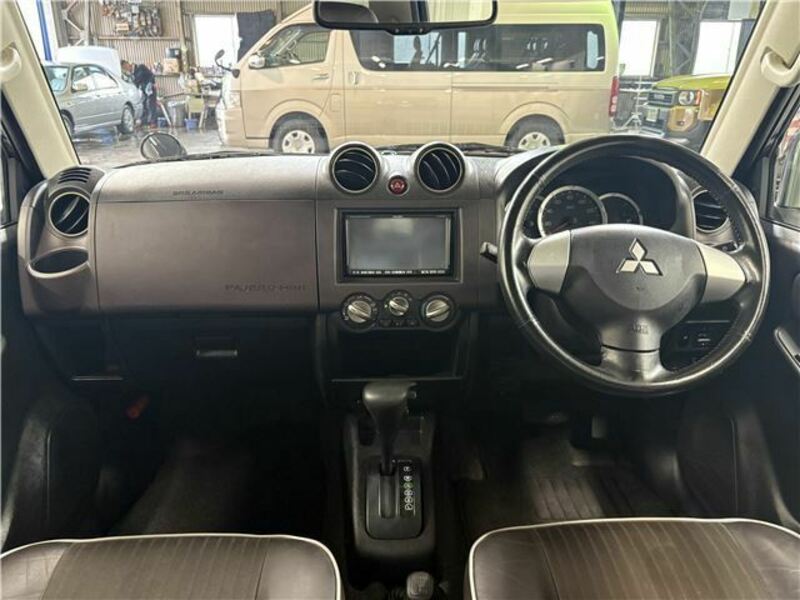 PAJERO MINI