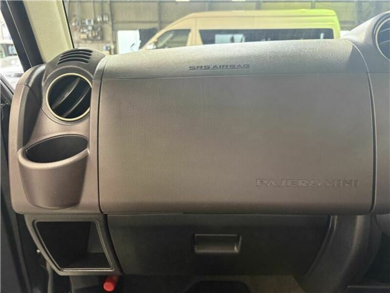 PAJERO MINI