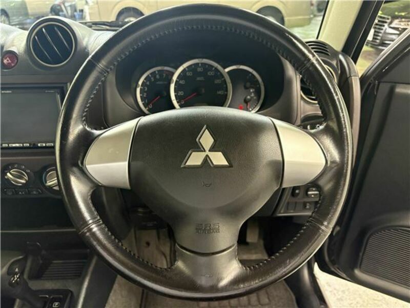 PAJERO MINI
