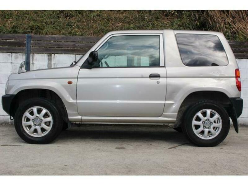 PAJERO MINI