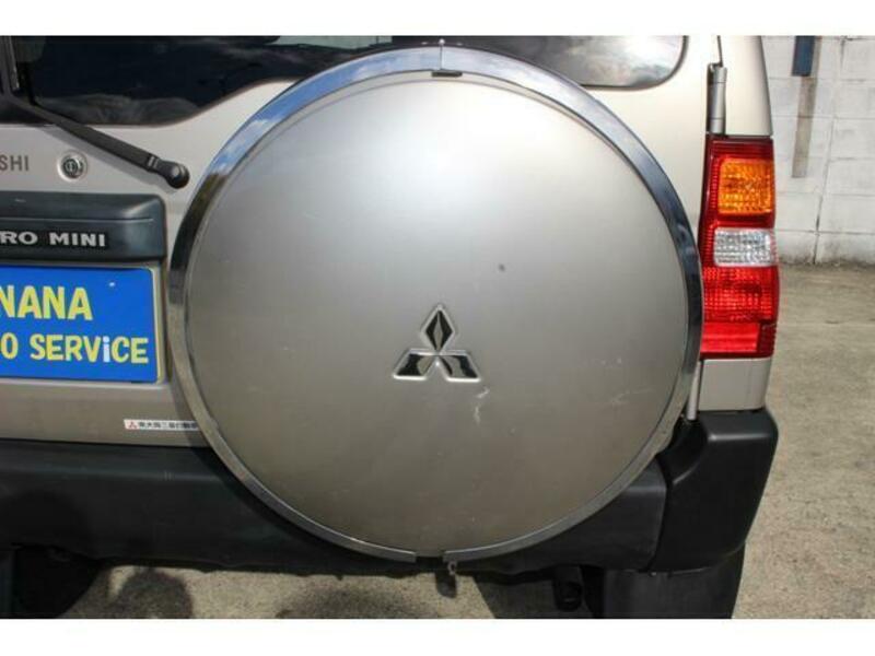 PAJERO MINI