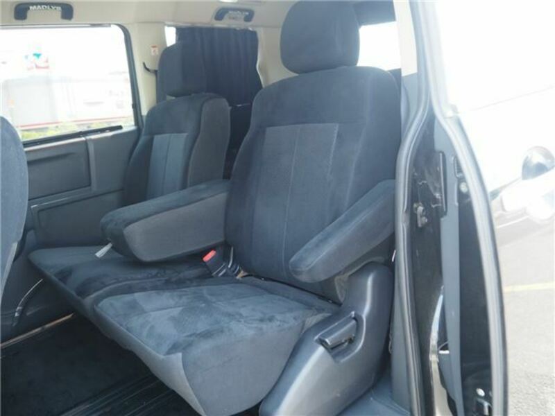 DELICA D5