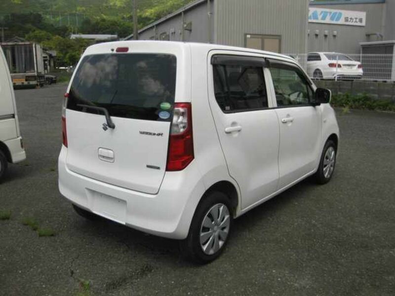 WAGON R