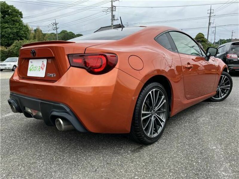 86