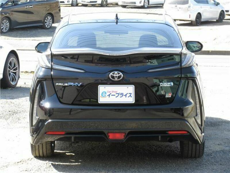 PRIUS PHV