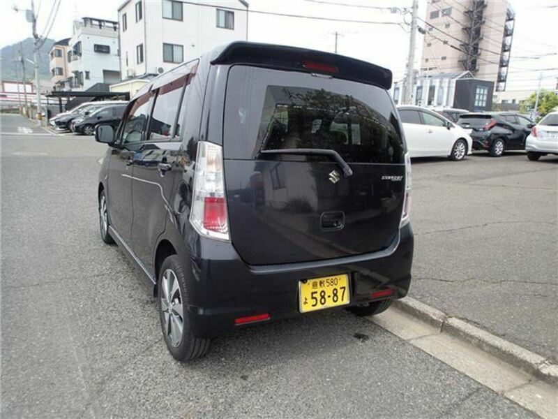 WAGON R