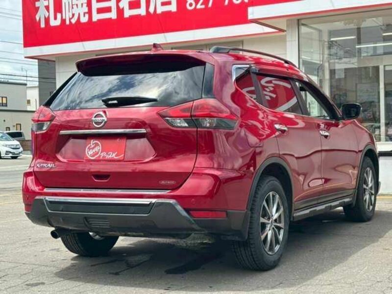 X-TRAIL