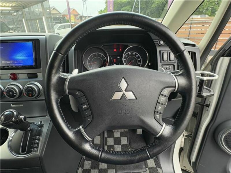 DELICA D5