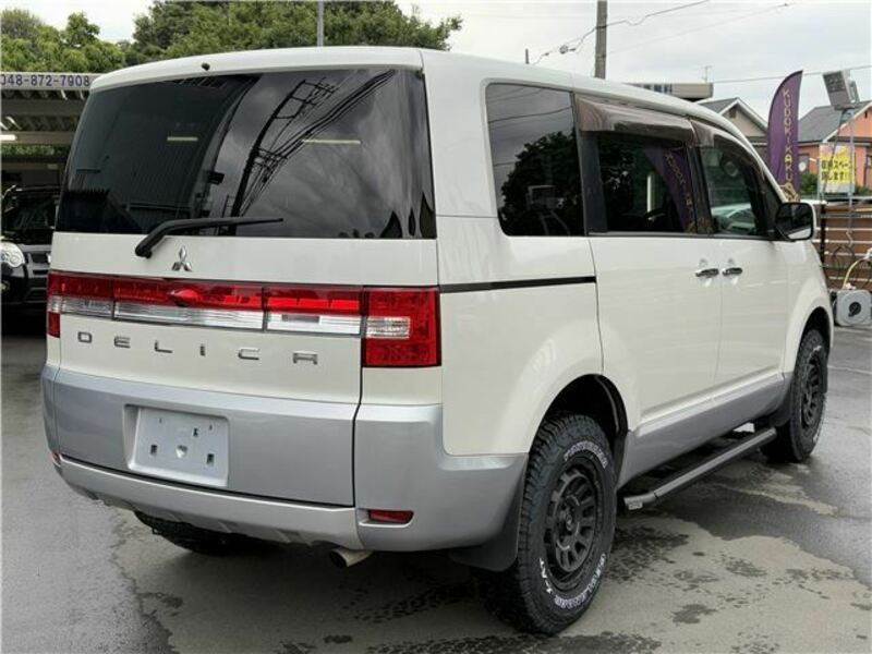 DELICA D5
