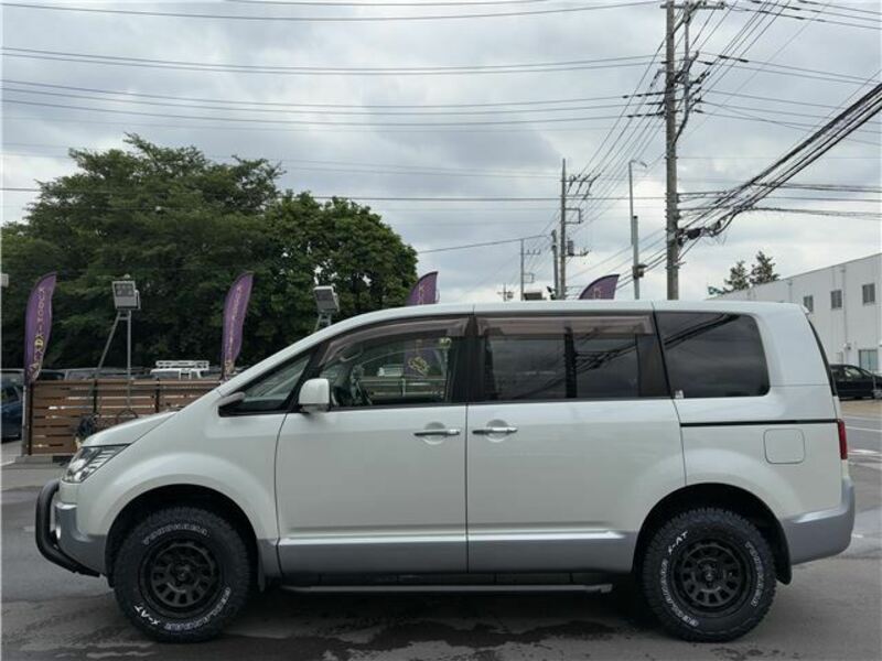 DELICA D5
