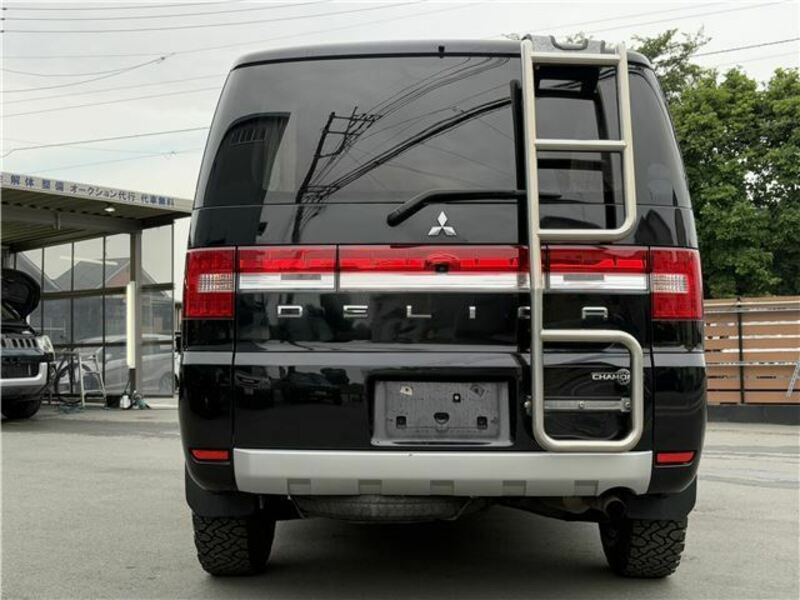 DELICA D5