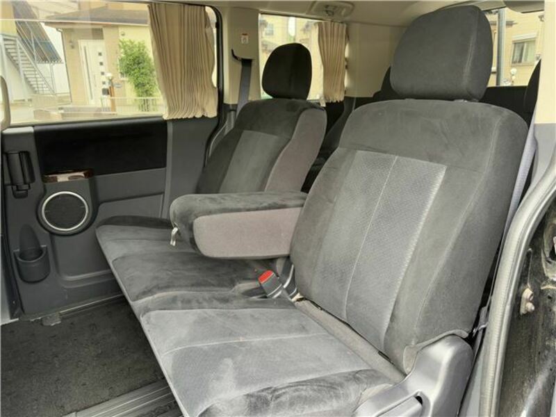 DELICA D5
