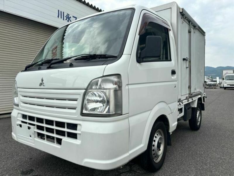 MINICAB TRUCK
