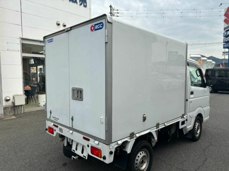 MINICAB TRUCK