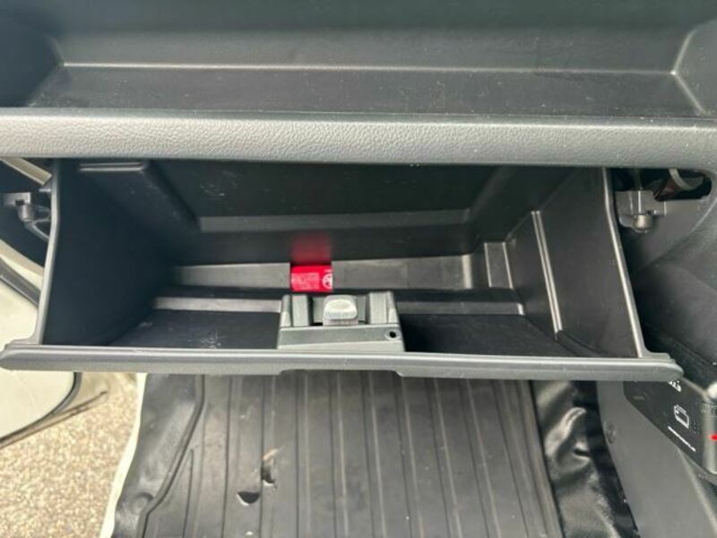 MINICAB TRUCK