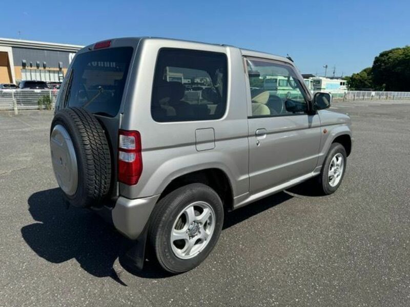 PAJERO MINI