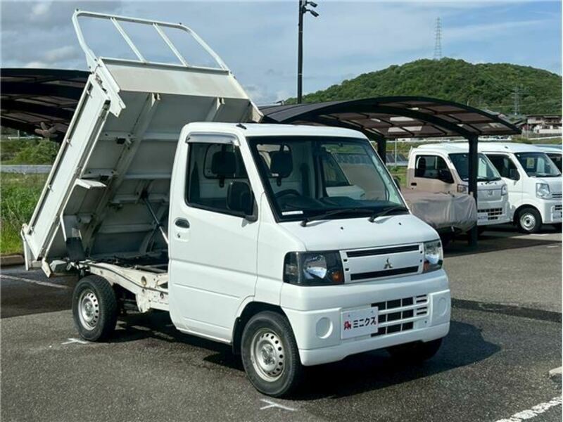 MINICAB TRUCK