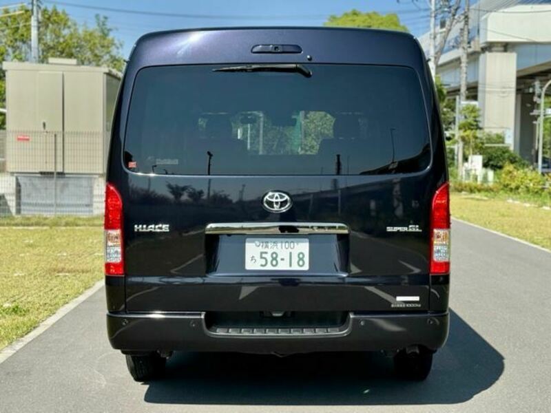 HIACE VAN