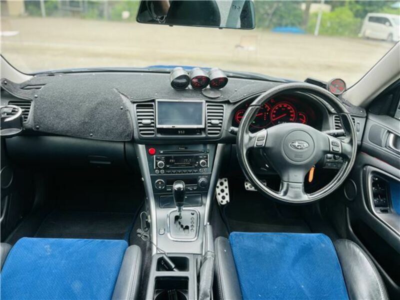 LEGACY B4