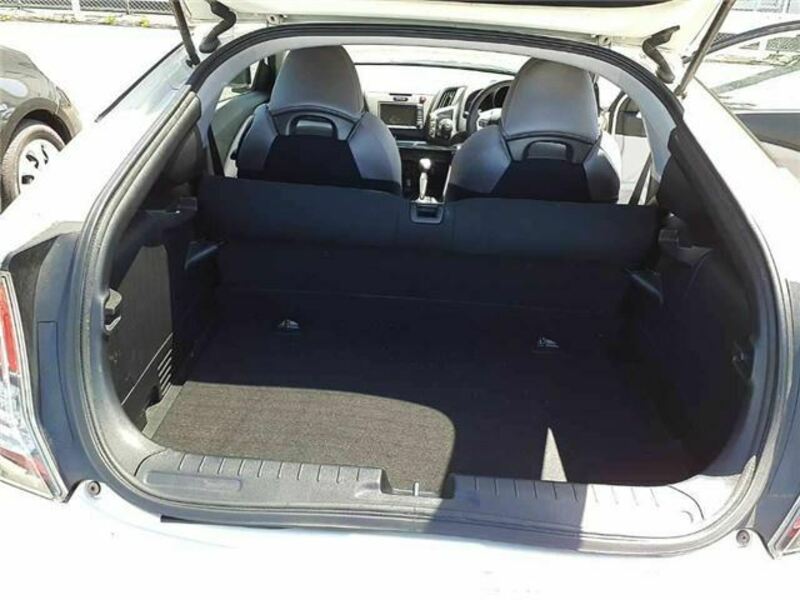 CR-Z