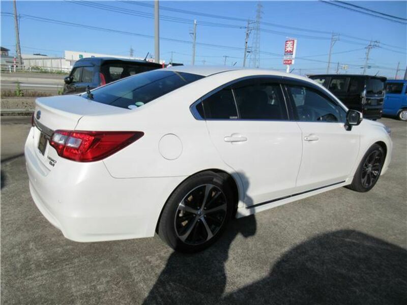 LEGACY B4