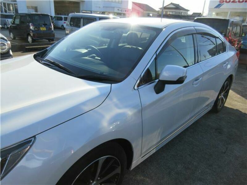 LEGACY B4
