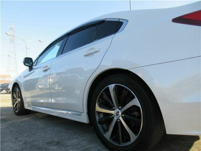 LEGACY B4