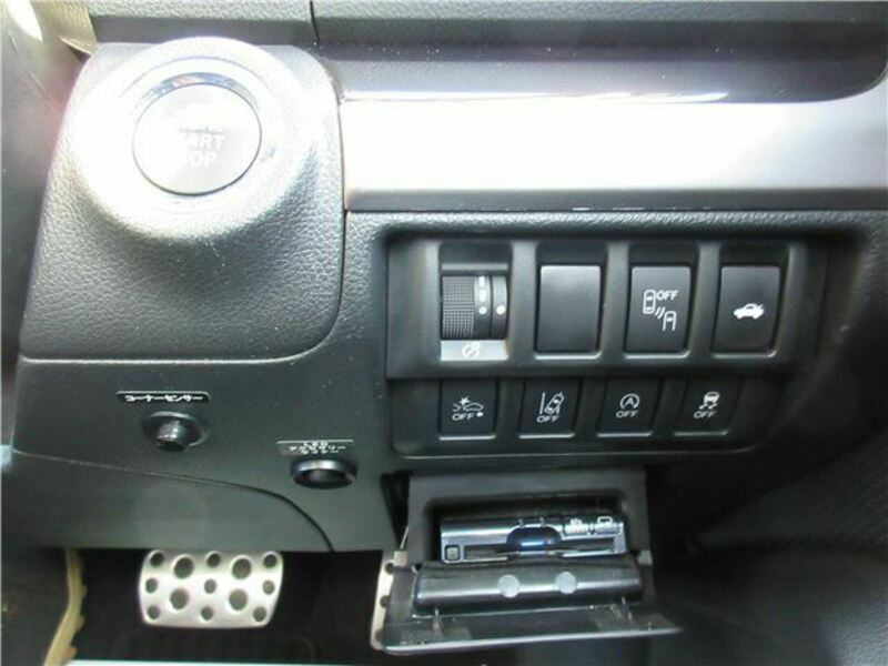 LEGACY B4