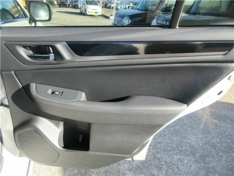 LEGACY B4
