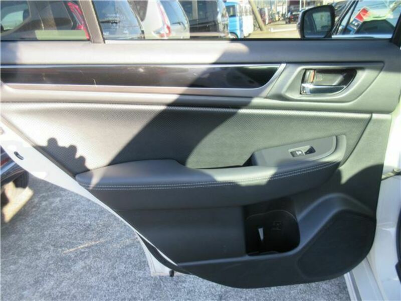 LEGACY B4