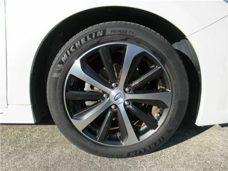 LEGACY B4