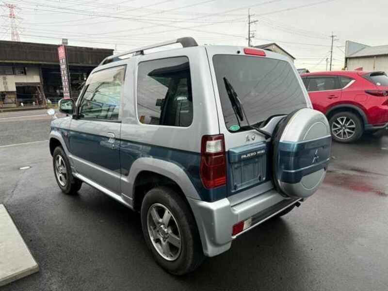 PAJERO MINI