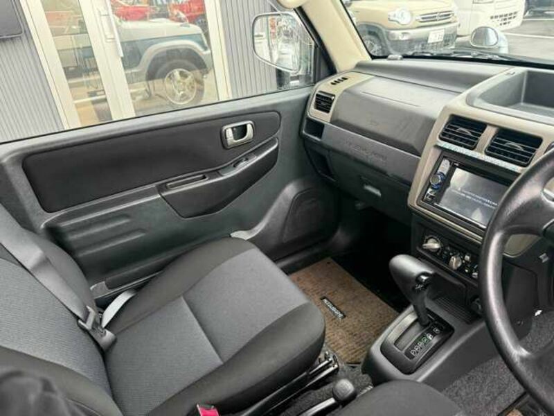 PAJERO MINI